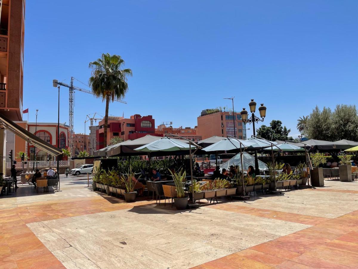 Appartement Chic Gueliz Plaza Avec Vue Marrakesh Luaran gambar