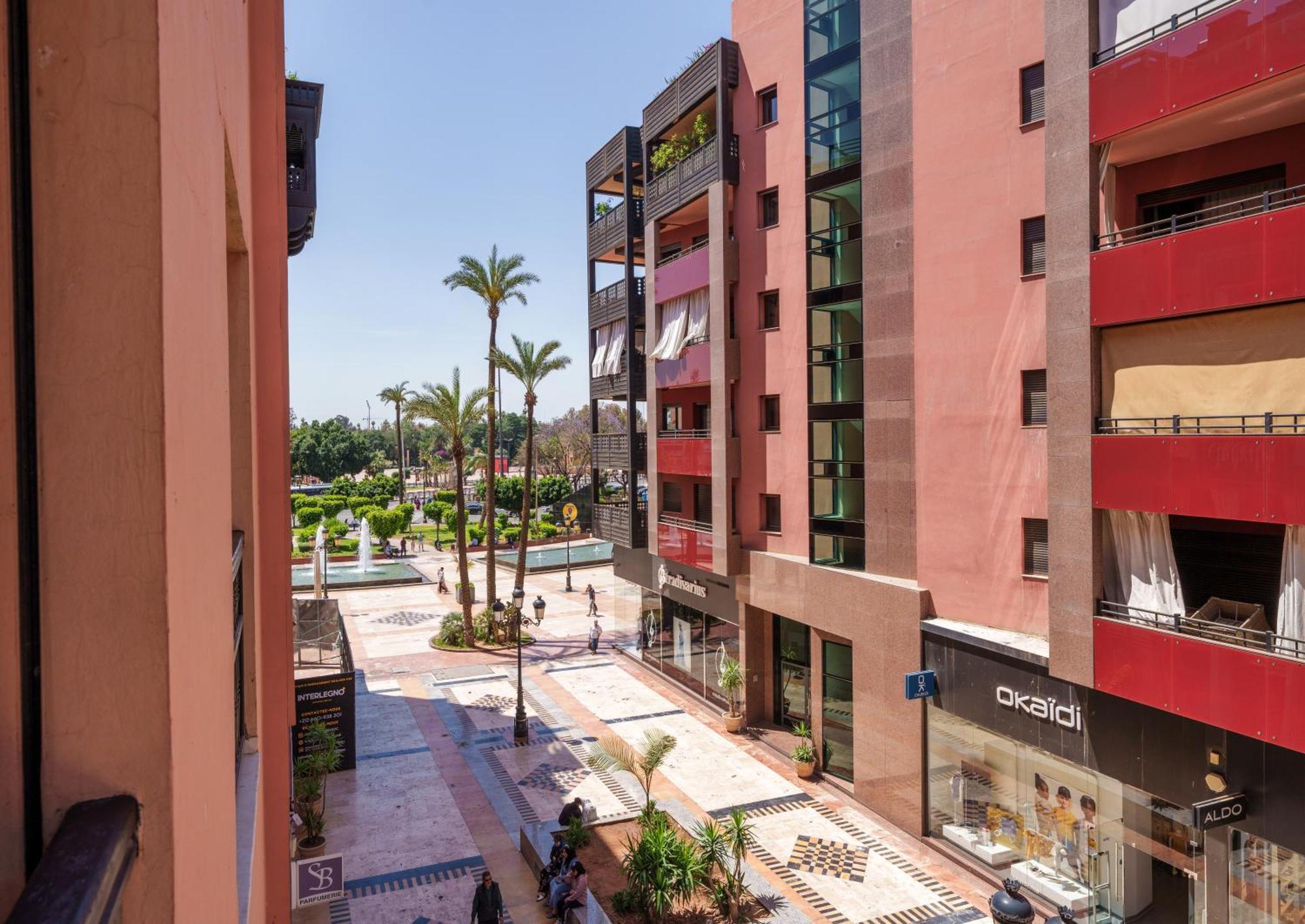 Appartement Chic Gueliz Plaza Avec Vue Marrakesh Luaran gambar