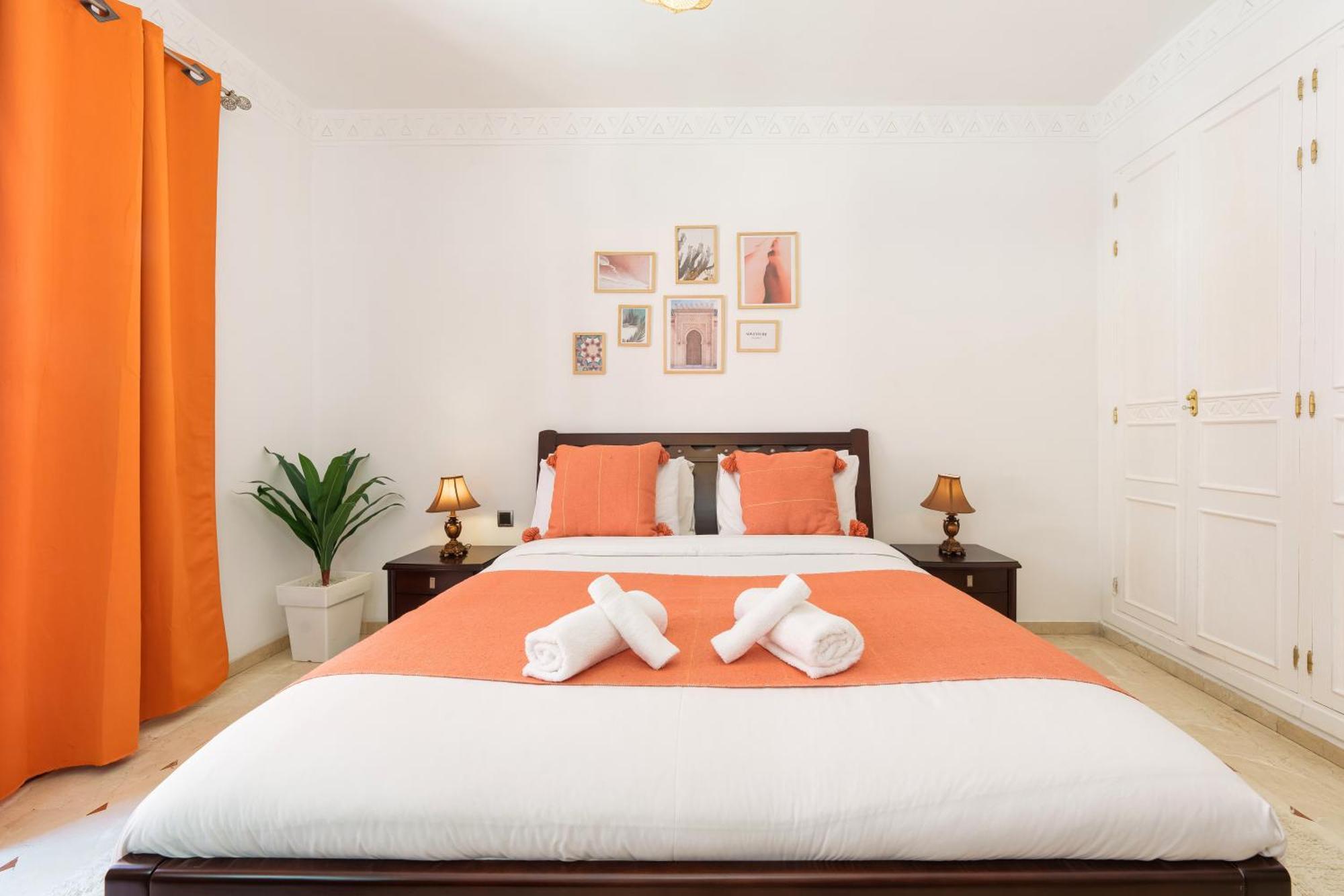 Appartement Chic Gueliz Plaza Avec Vue Marrakesh Luaran gambar